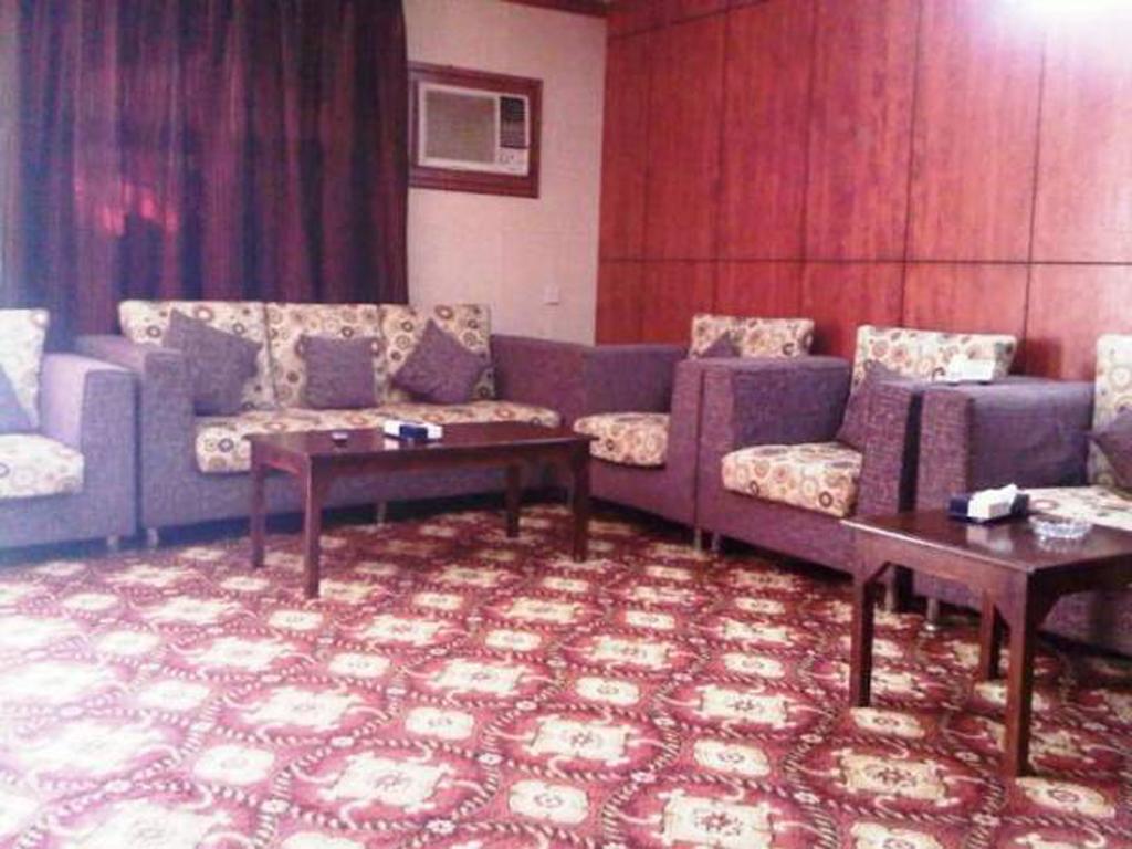 Al Farhan Hotel Suites Al Aqiq Riyadh Exterior photo